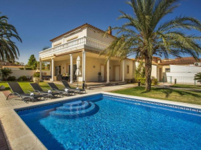 Casa con piscina, jardín, terraza y 3 dormitorios en Empuriabrava - HISP-289-39